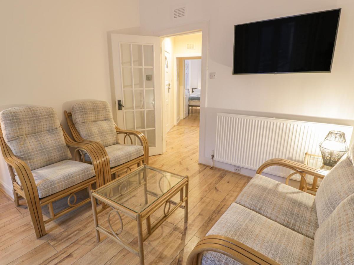 Garden Apartment Άυρ Εξωτερικό φωτογραφία